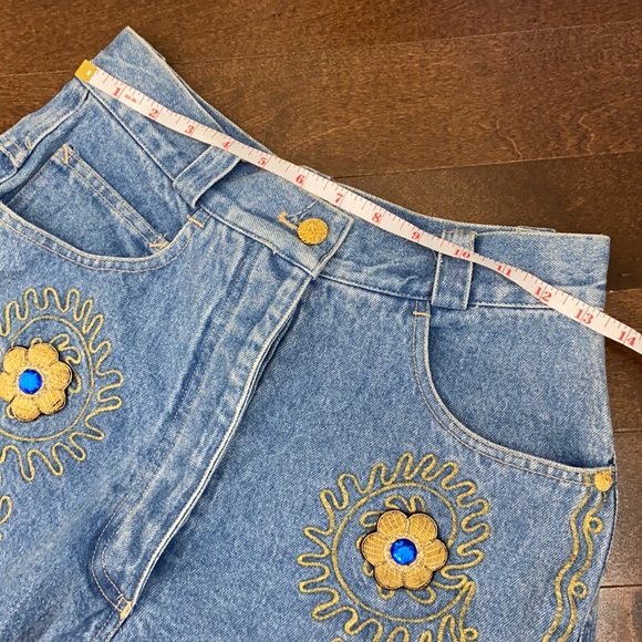 Fun Vintage High Waisted Denim Shorts with Gold Embroidered Details - Picture 7 of 9